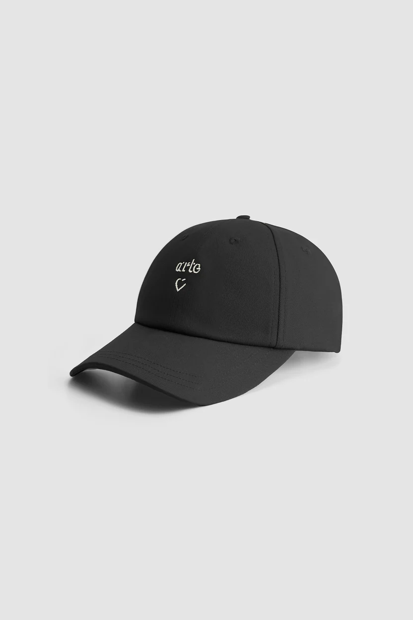 HEART LOGO CAP