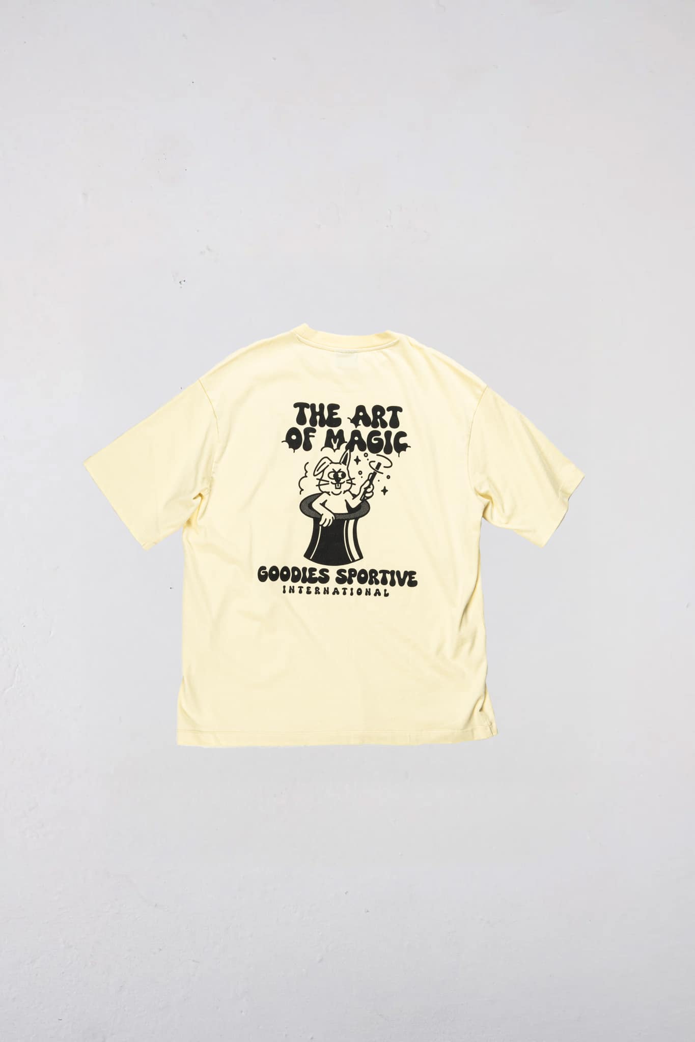 THE ART OF MAGIC TEE